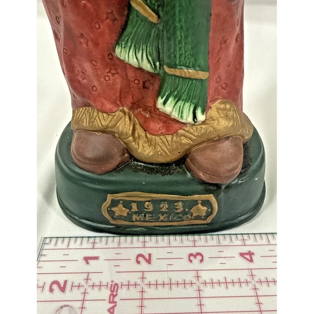 Memories USA Gifts Santa Figurine 1923 Mexico Red 13.5